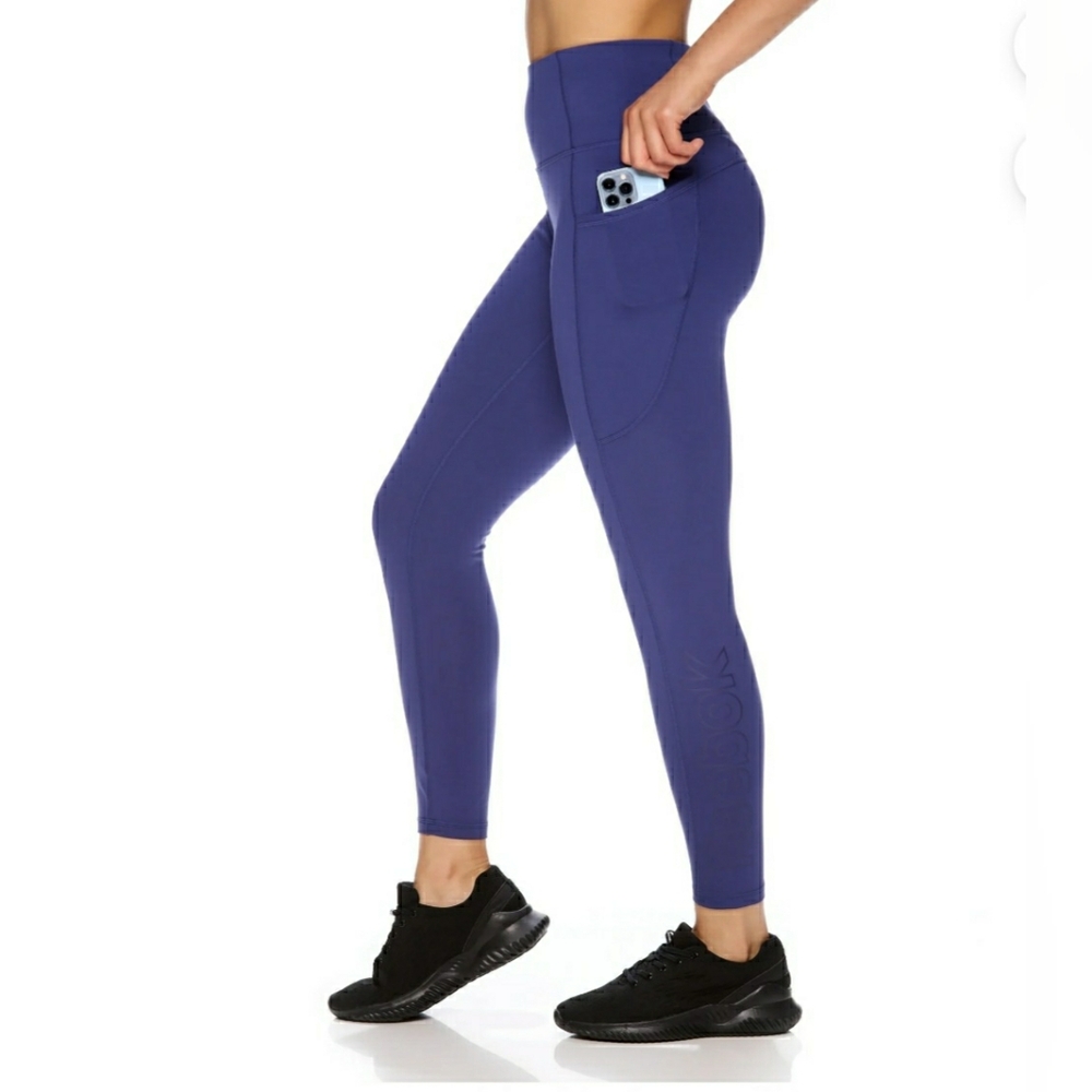 Reebok Highrise 7/8 Legging with 25" Inseam and Side Pockets M